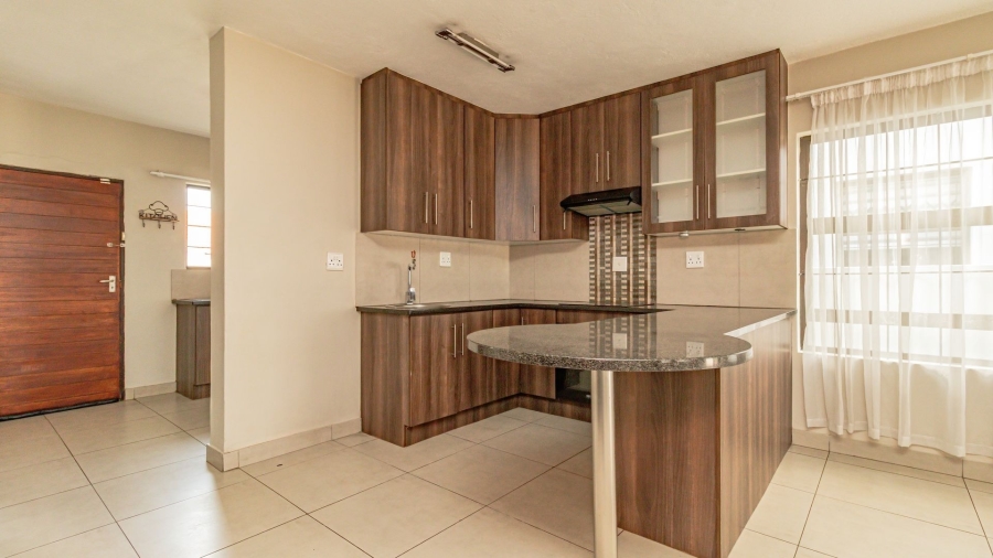 To Let 3 Bedroom Property for Rent in Cashan North West